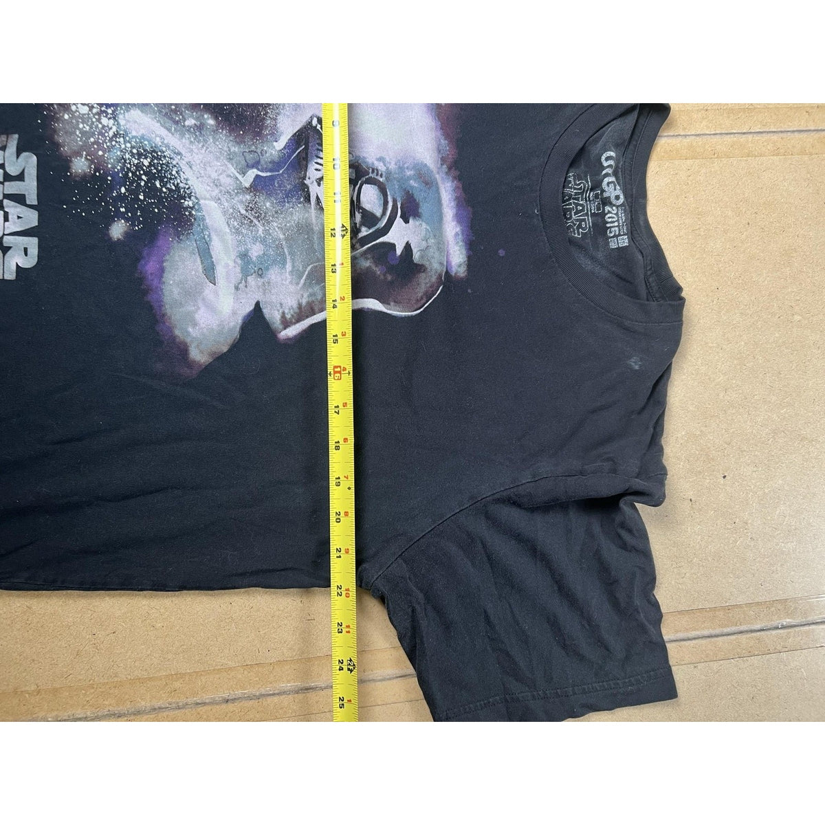 Uniqlo Shirt Mens XL Black Star Wars Darth Vader Graphic Cotton Crew Neck