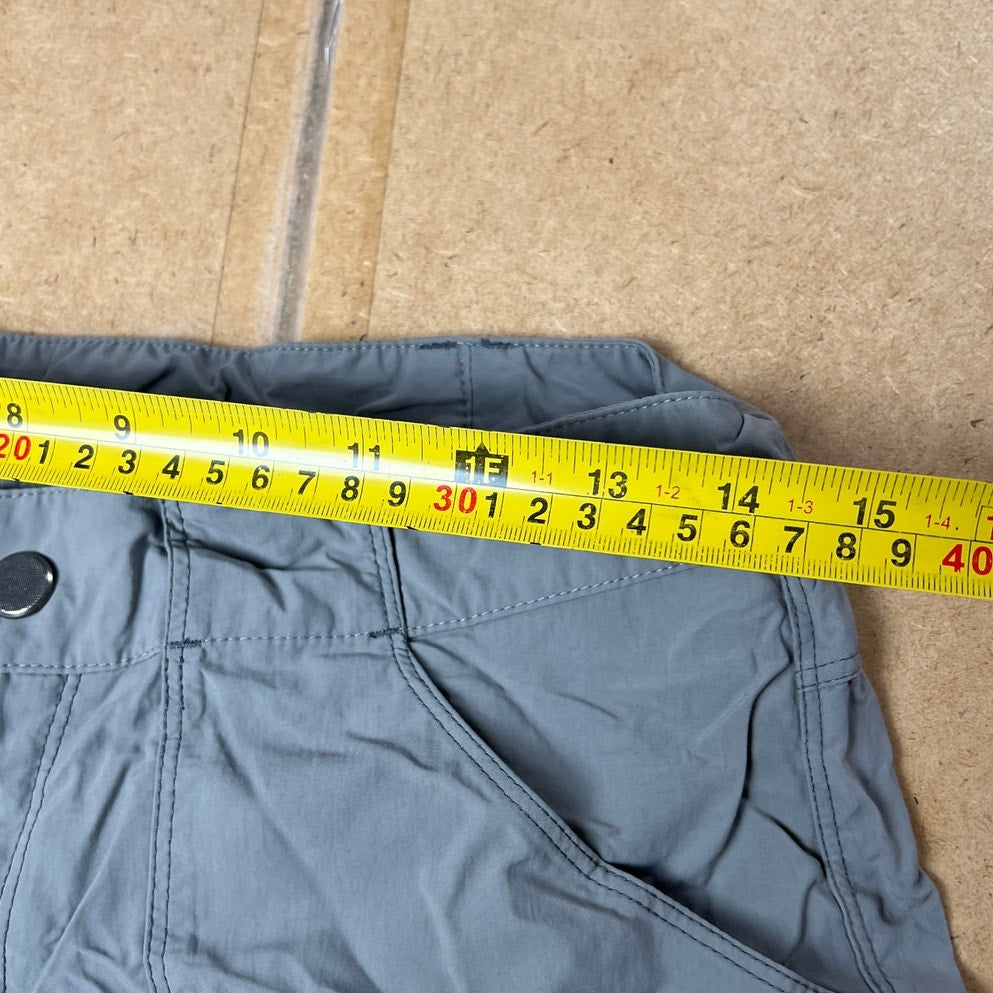 Mountain Hard Wear Gray Women Shorts Size 4/30