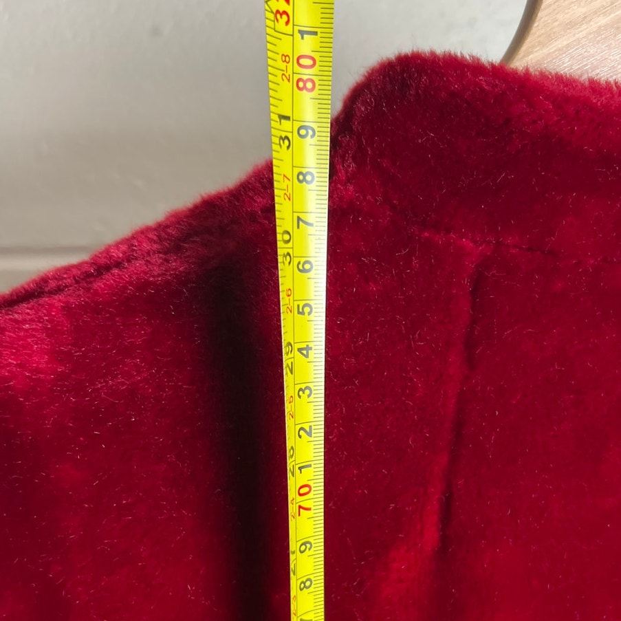 Vintage Sasson Borgazia Plush Faux Fur Coat Burgundy *Dimensions in Picture*