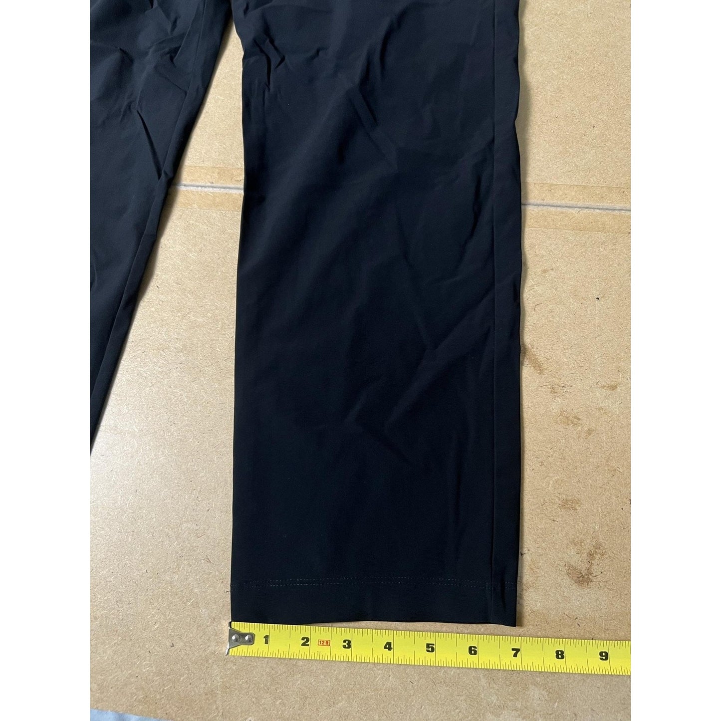 Vuori Pants Womens XL Black Jogger Pull On Elastic Waist Pockets Stretch