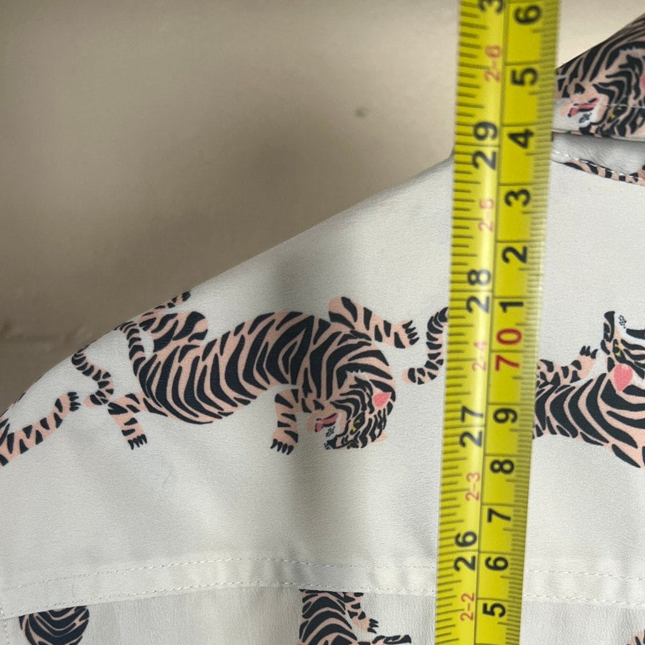 American Garage Medium Button Up Shirt Men's Animal Print