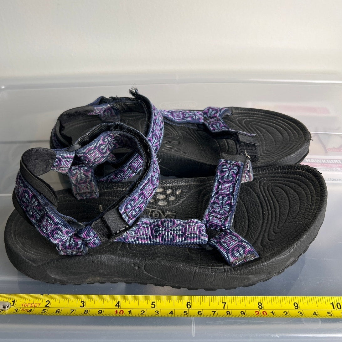 Teva Hurricane Women's Amy Purple Size 10 Sandals Ungluing Sole