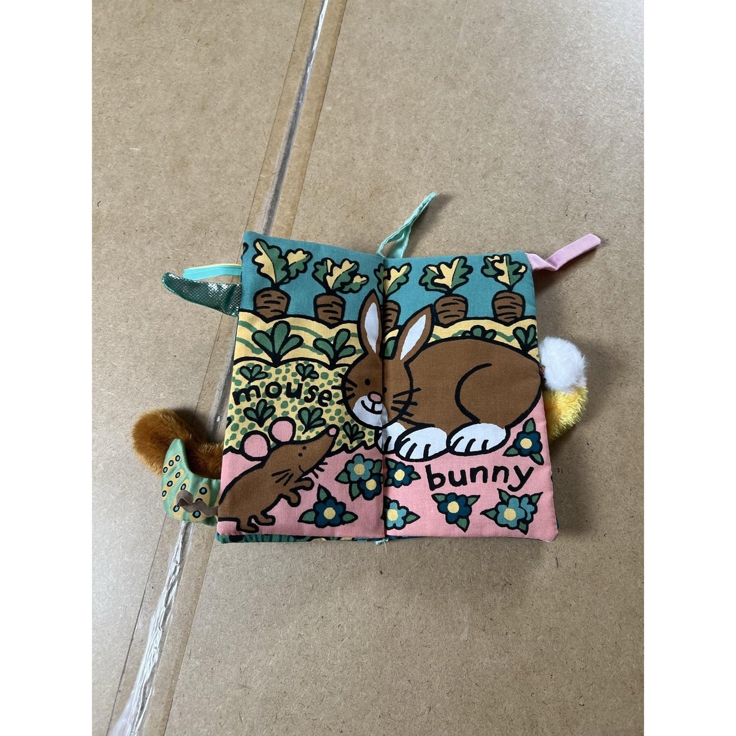 Jellycat Garden Soft Cloth Book Green Baby Girls Sensory Taggies Plush Toy