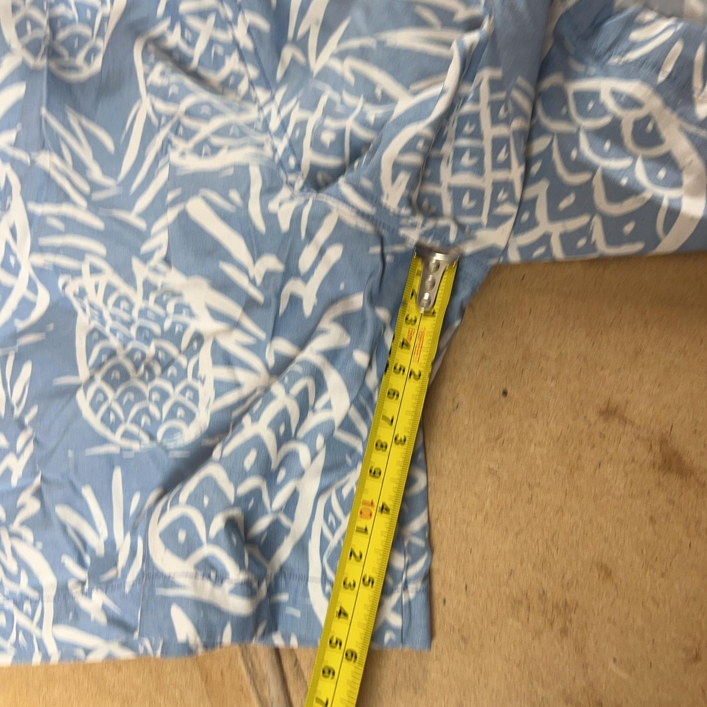 Chubbies Mens XL Blue Floral Athletic Shorts 38 Waist 6 Inseam Lined Drawstring
