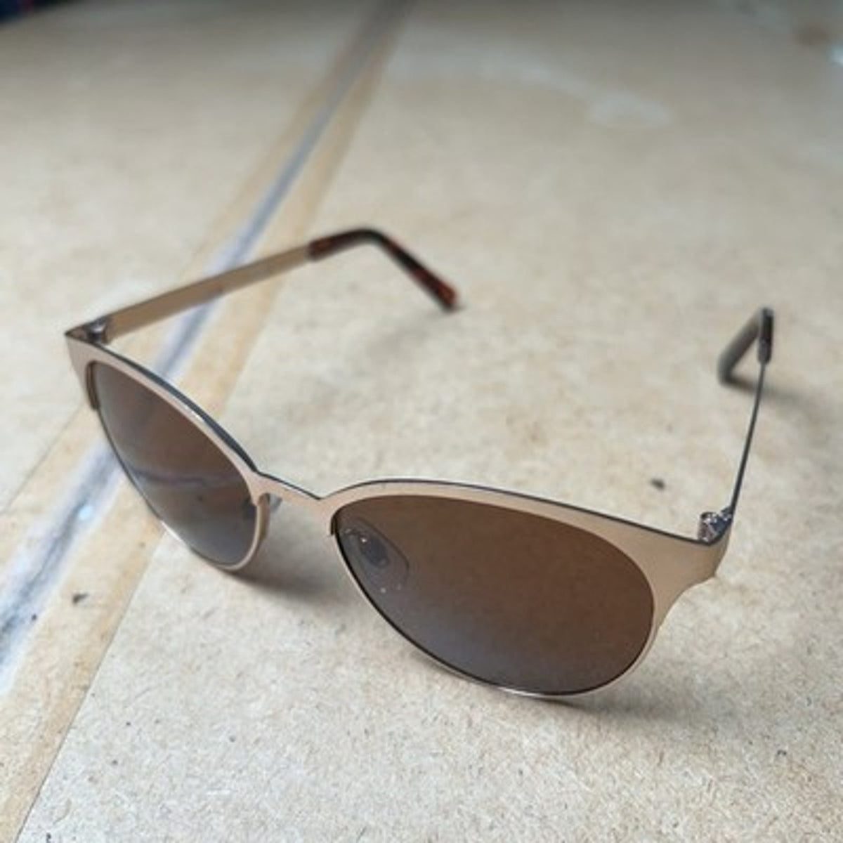 Sunglasses Unisex 54-17-144mm Gold Cat Eye Brown Tinted Adjustable Metal