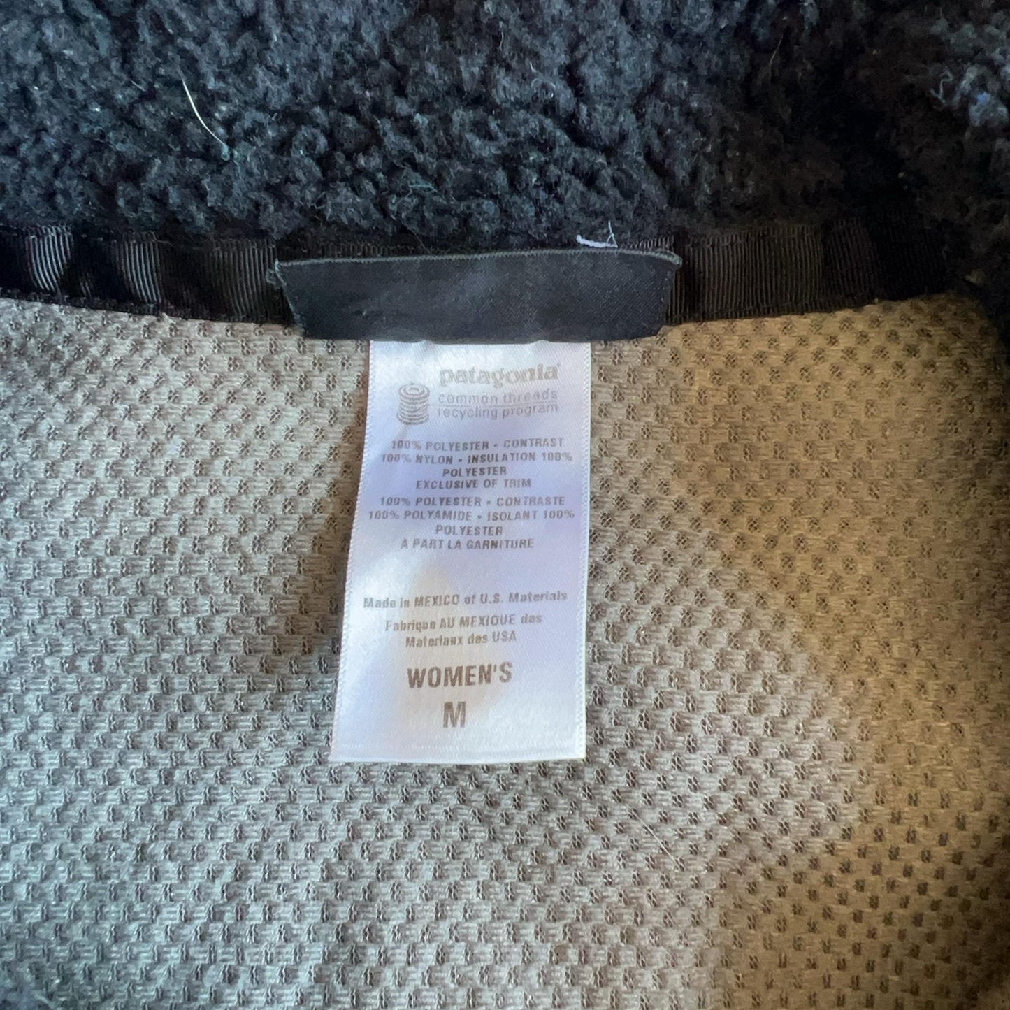 Patagonia Sweater Womens M Black Full Zip Fleece Pockets Heavyweight Collared