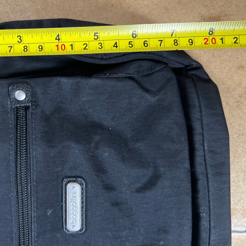 Baggallini Black Crossbody Uptown Bag