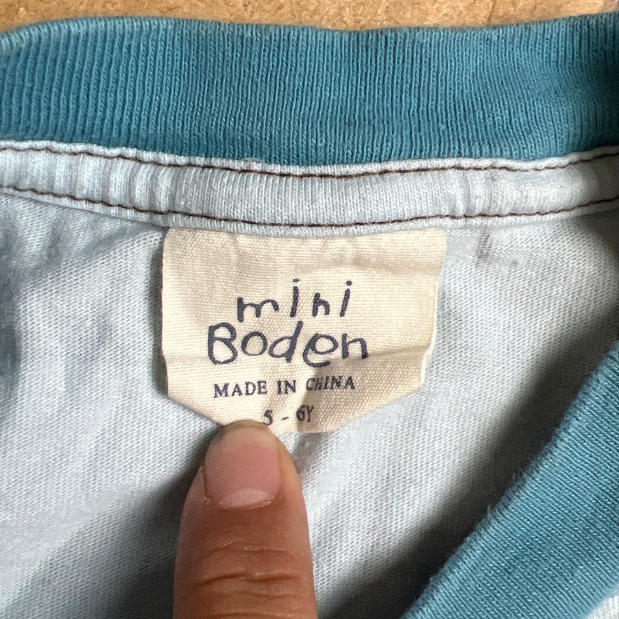 Mini Boden 5-6Y Boy Stripped Blue/White Dog Graphic  T-Shirt