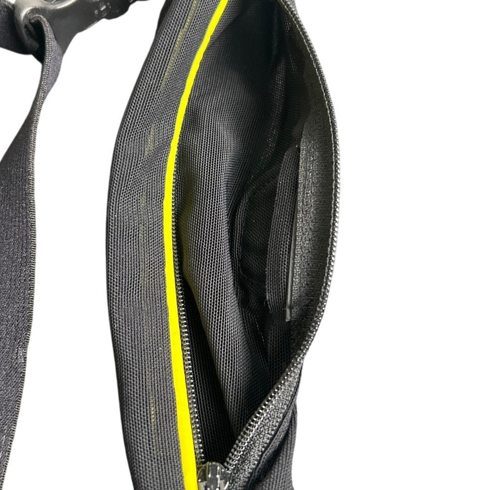 Amphipod Get Fit Kit Run Black Fanny Pack