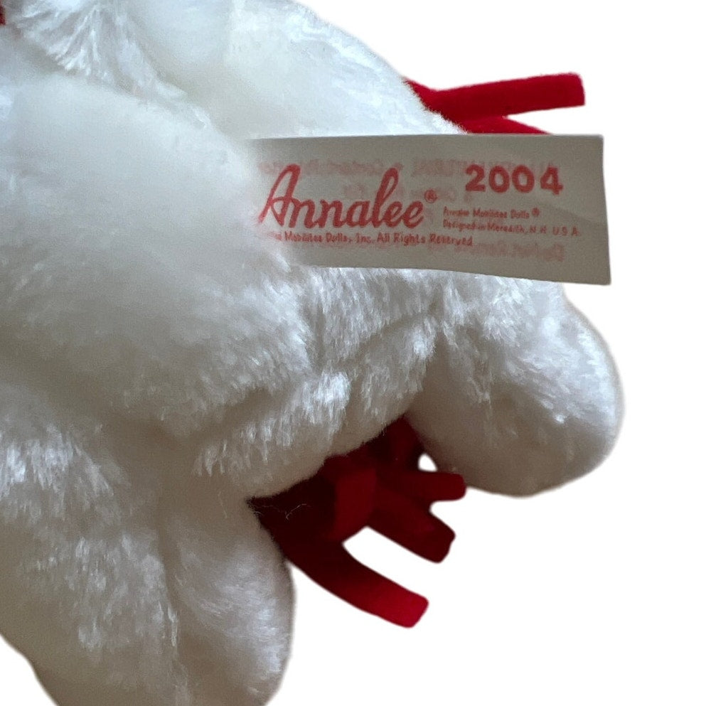 Annalee 2004 Christmas Bear Sitting on Wooden Chair Decoration