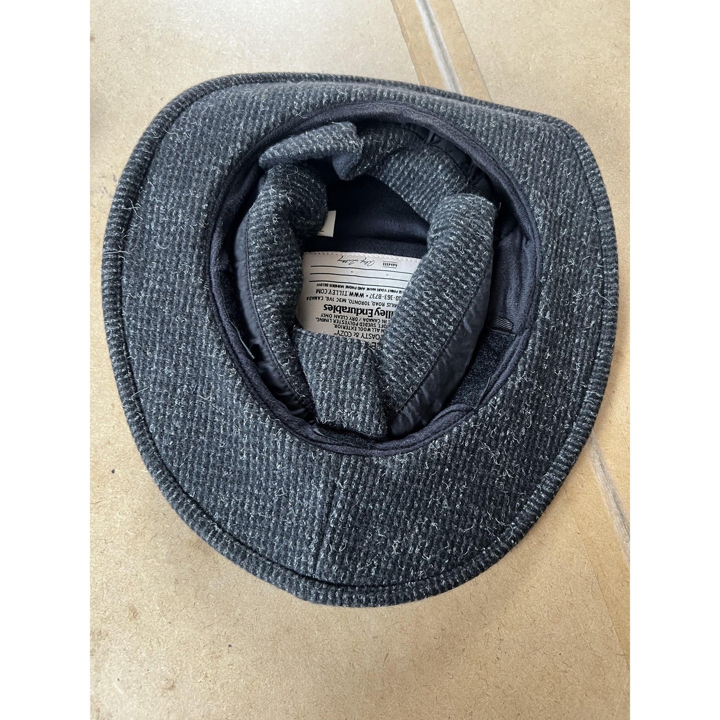 Tilley Endurables Hat Bucket Mens 7 1/8 Gray Tweed Lined Insulated Winter