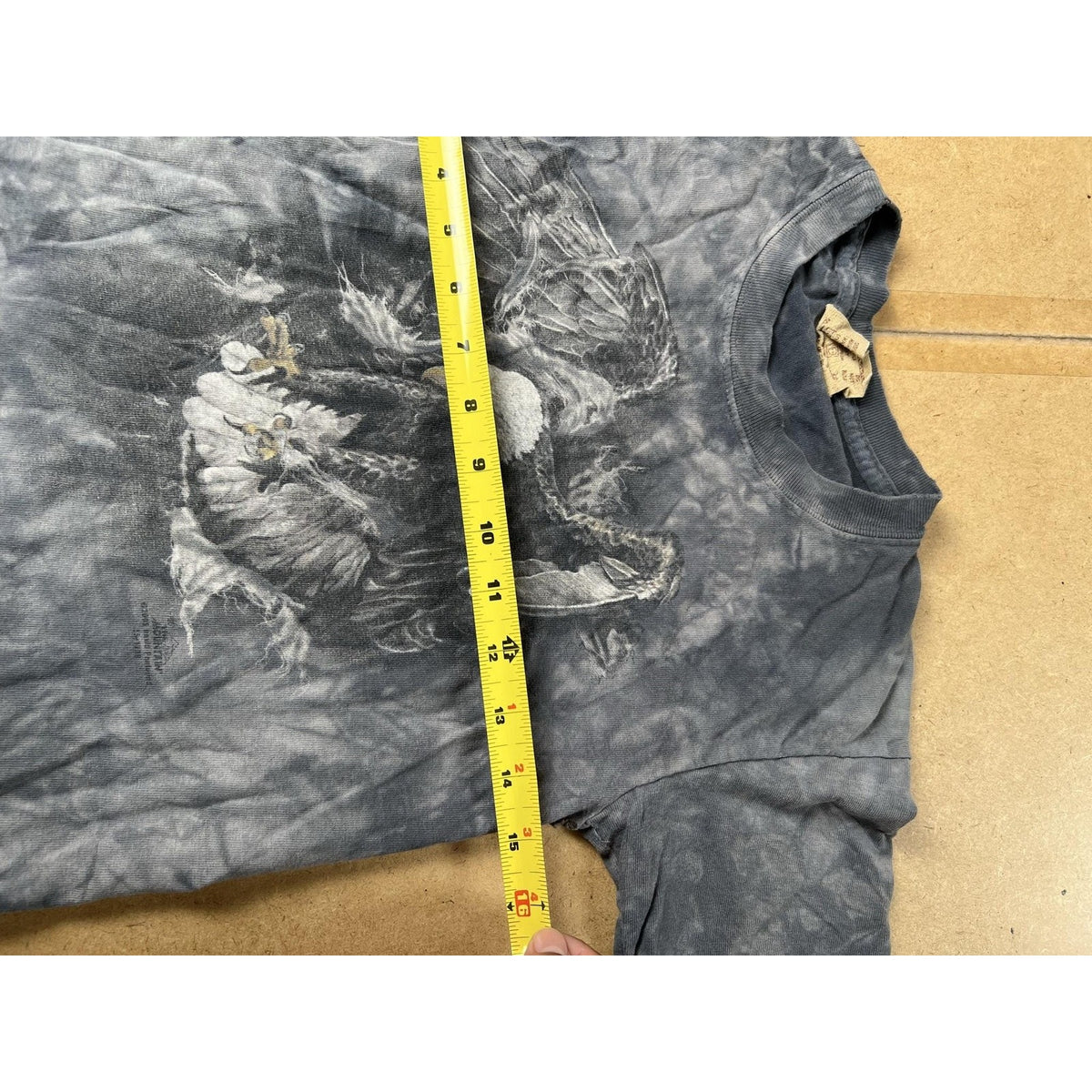 The Mountain shirt Boys S Gray Tie Dye Eagle Graphic 100% Cotton Lightweight