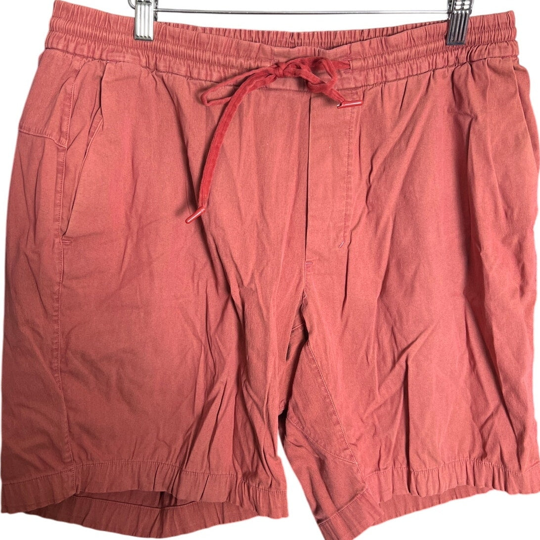 Lululemon Men's Small Bow Short Smokey Red Large