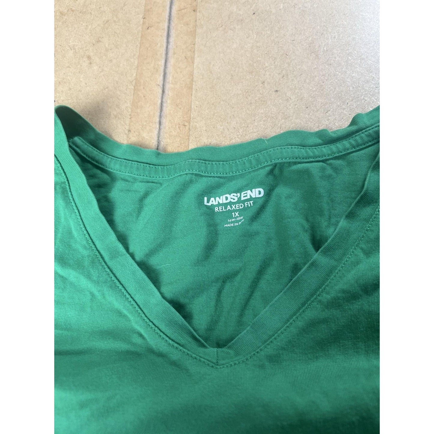 Lands' End T-Shirt Womens 1X Green V-Neck Long Sleeve 100% Cotton Relaxed