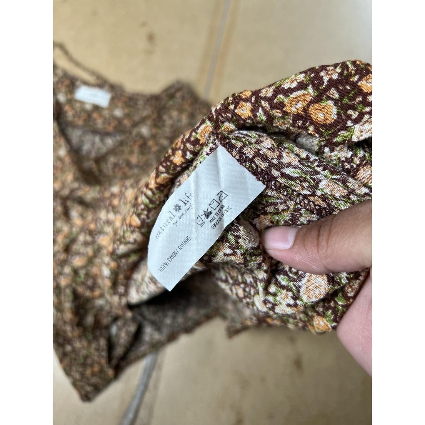 Natural Life Blouse Womens M Brown Tunic Floral Rayon Puff Sleeve Casual