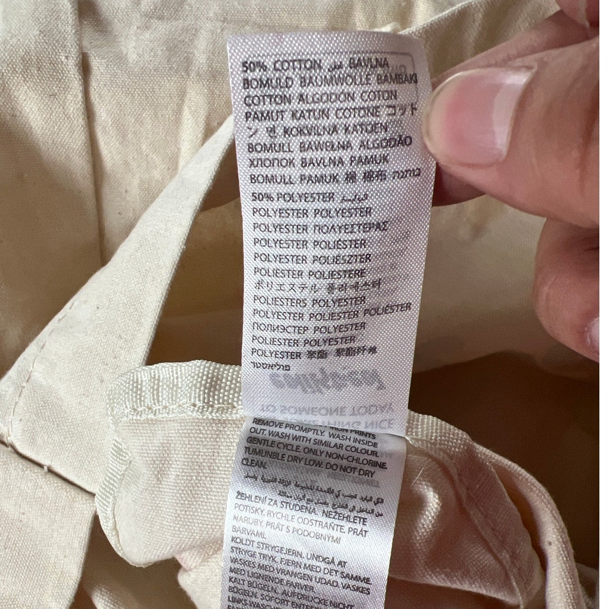 Edikted Los Angeles Tote Bag (Dimension in Picture)