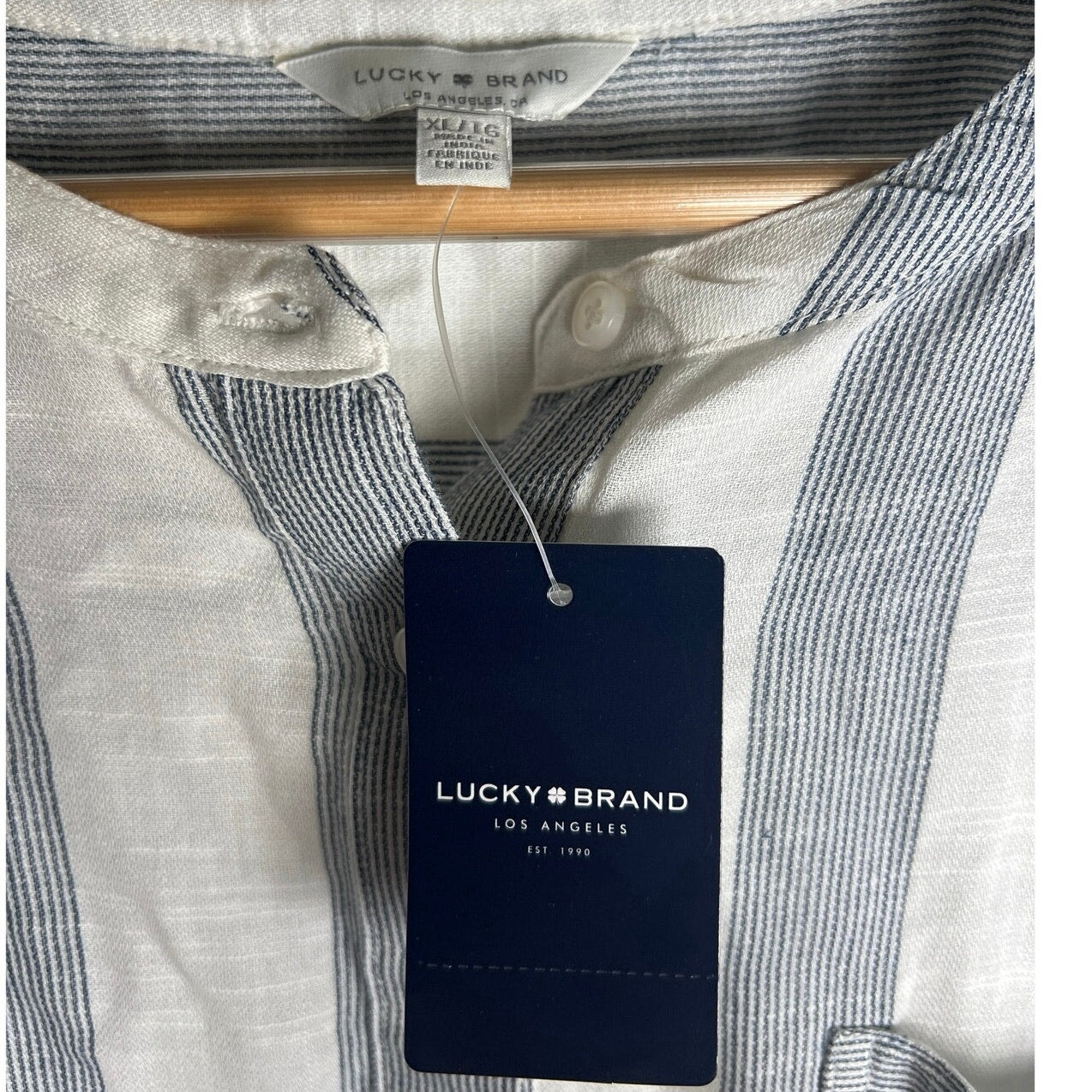 Lucky Brand NWT Size XL Striped Button Up Shirt