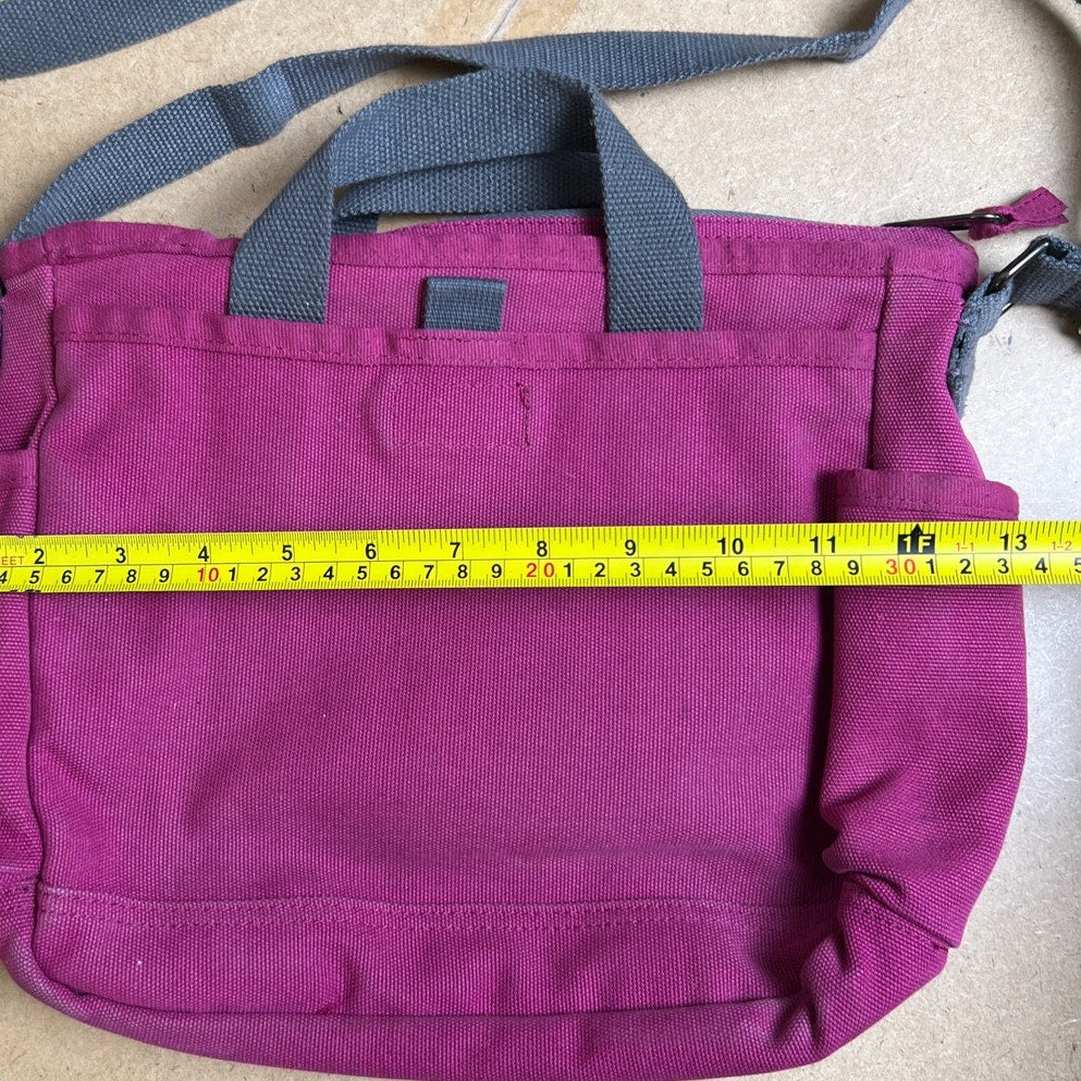 Duluth Trading Co. Women's Pink Canvas Travel Activewear Sling Bag