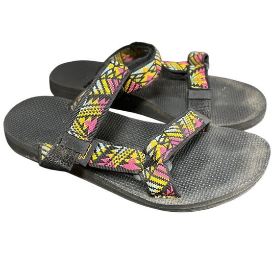 Teva Universal Sandal Size 6 Hiking Shoes Tribal Print Color Adjustable