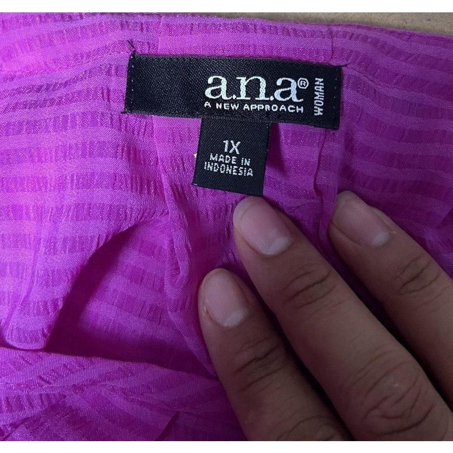 A.n.a Blouse Womens 1X Purple Scoop Neck Short Sleeve Pleated Elastic Waist