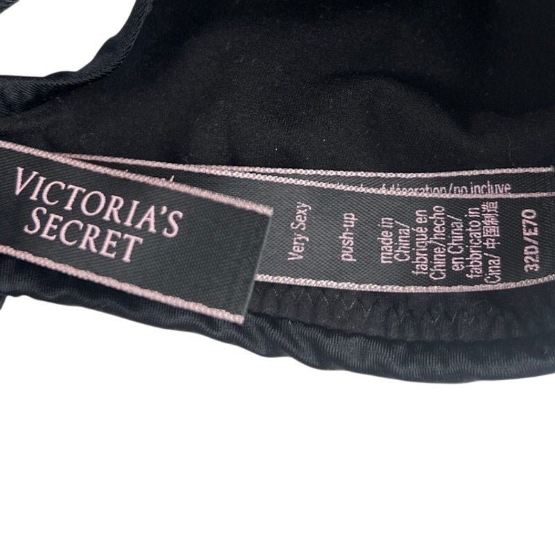 Victoria's Secret Black 32D Very Sexy Push-Up Bra