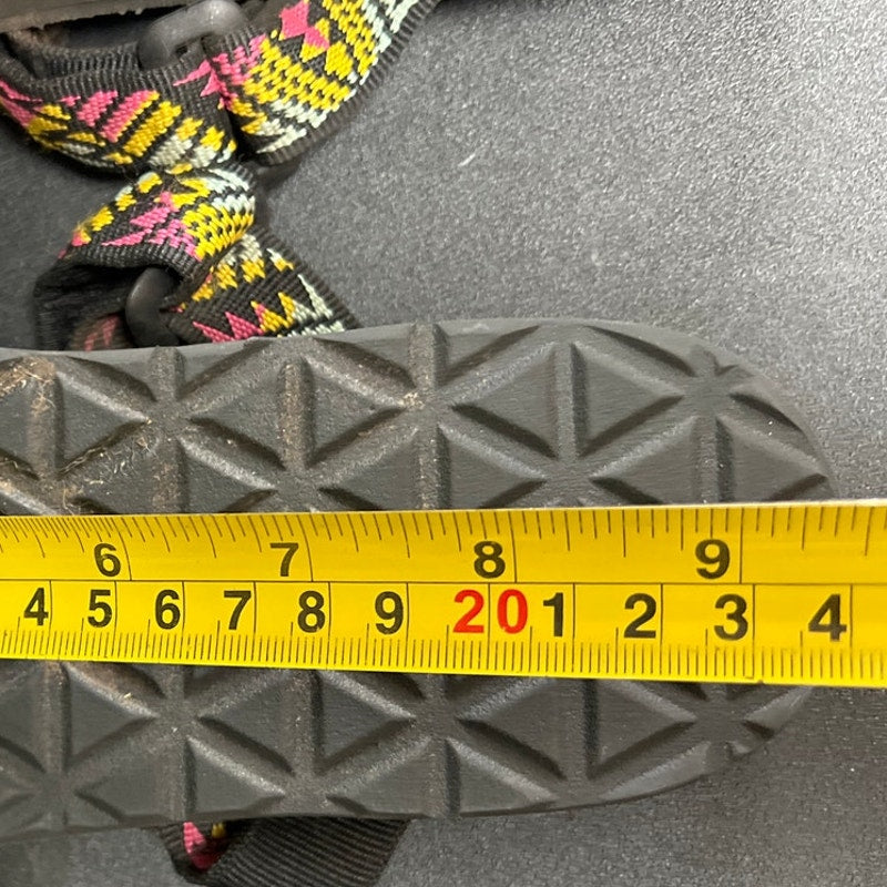 Teva Universal Sandal Size 6 Hiking Shoes Tribal Print Color Adjustable