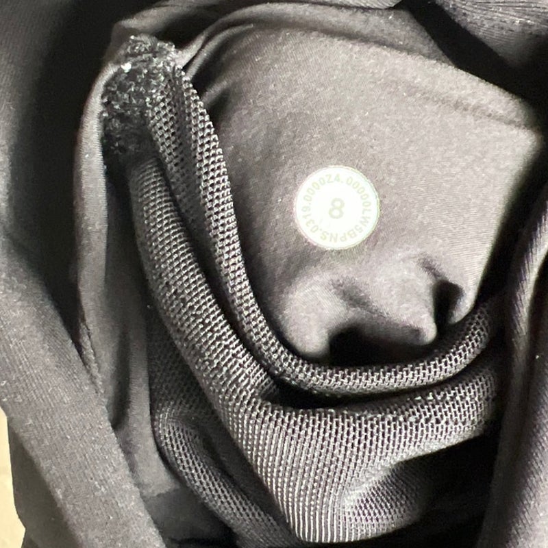 Lululemon Size 8 On the Fly Pants Sweatpants Black