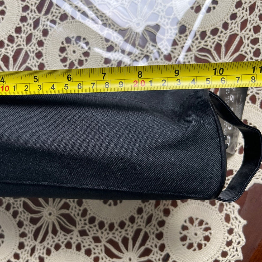 NWT GUESS Travel Organizer With Carrying Handle Black Bag
