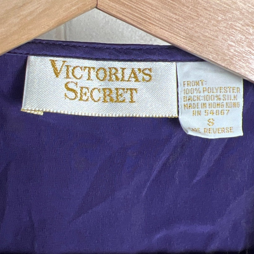 Victoria Secret Silk/Poly Size Small Women's Purple Vest Button Up