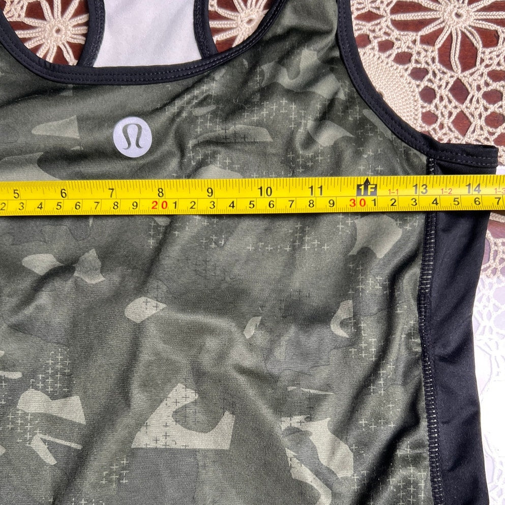 Lululemon Camo Activewear Tank Top Women Size 2