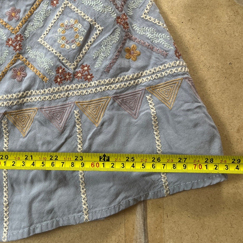 Savanna Jane Small Embroidered Gray V Neck Lined Long Sleeve Flare Dress