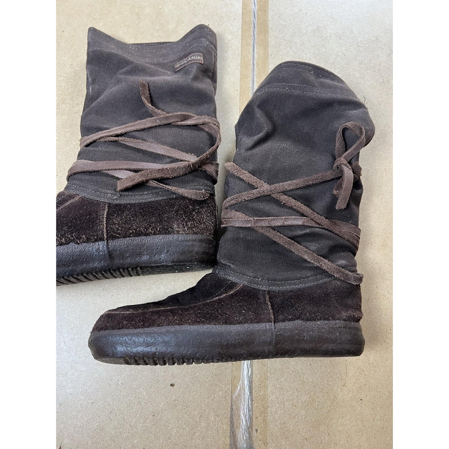 Steger Mukluks Snowshoe Boots Womens 8 Brown Moosehide Lace-Up USA Rubber Sole
