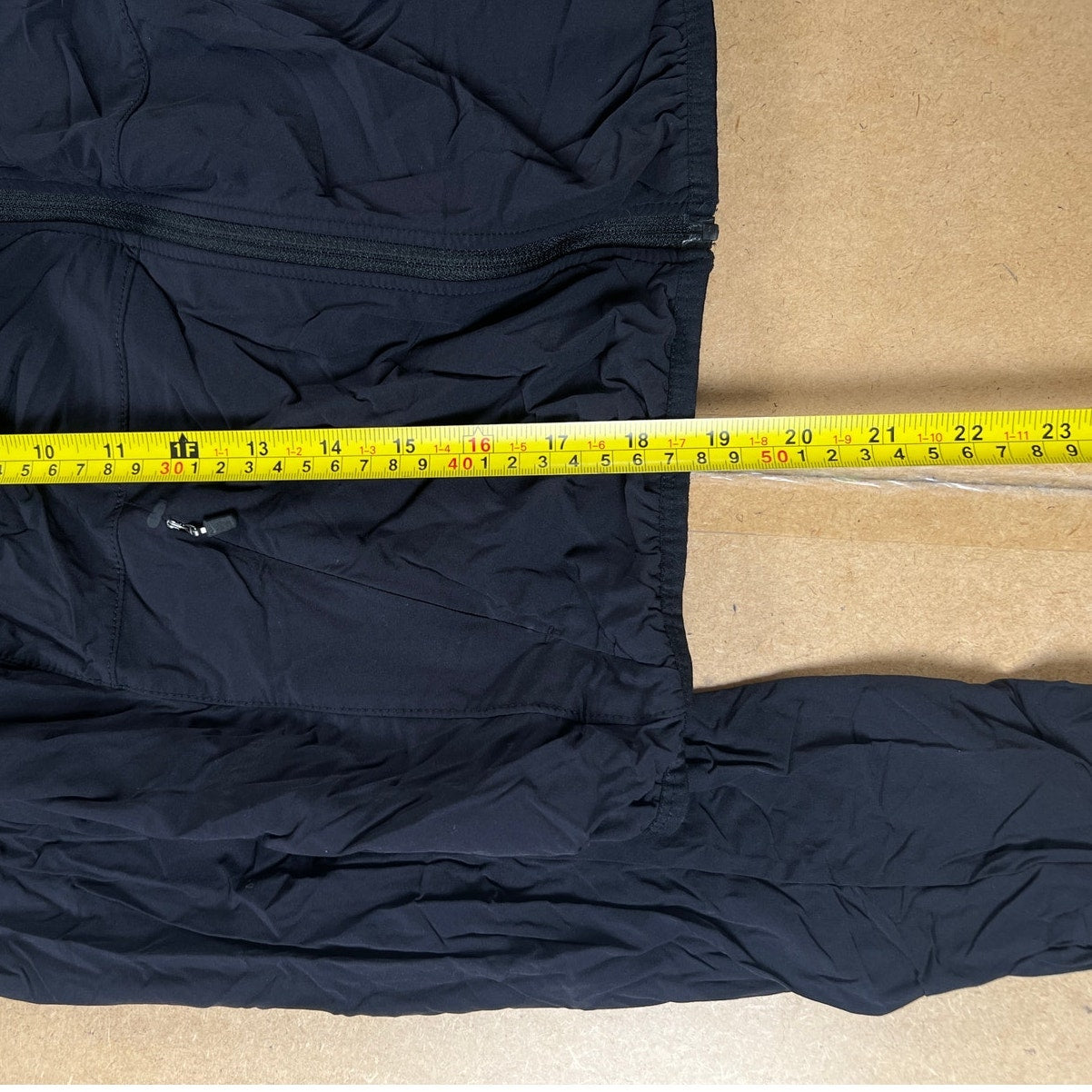 Nike Dri-FIt Women's Black Full Zip Active Sweater Size L