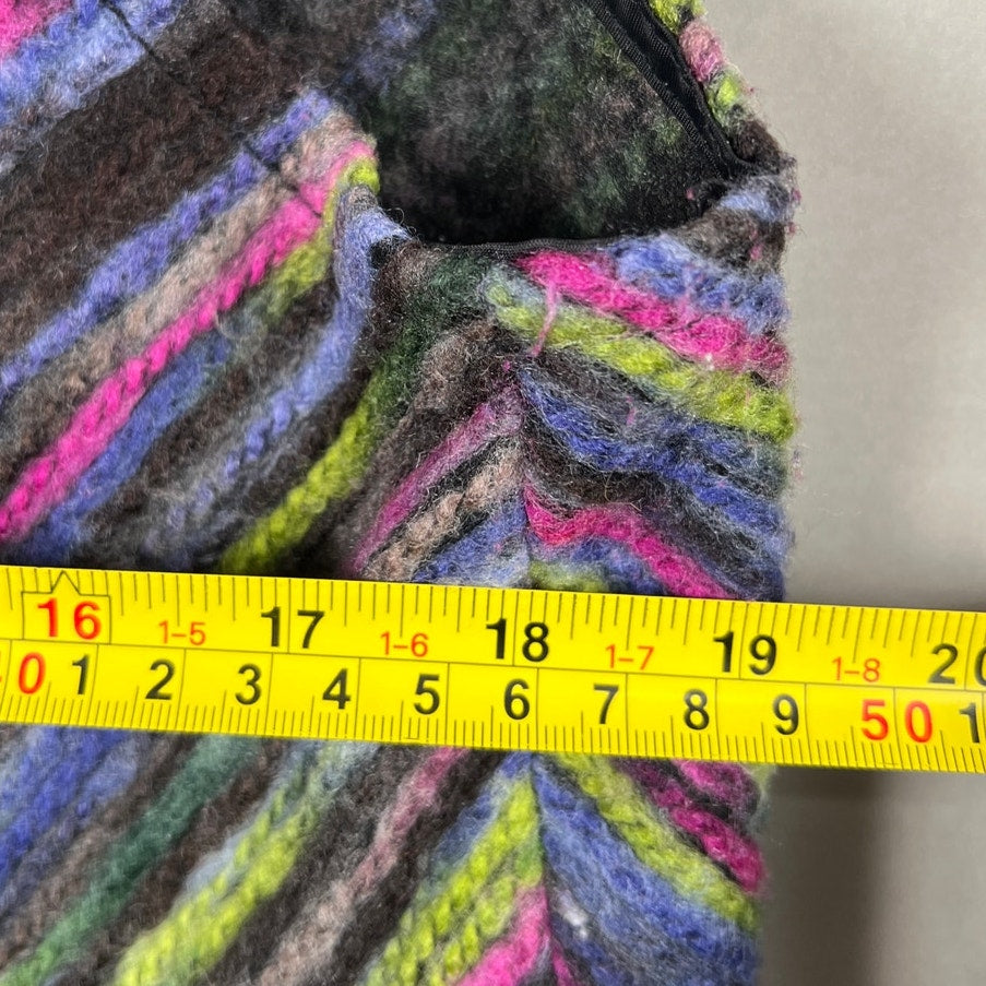 Habitat Multi-color Vest Women's Size M