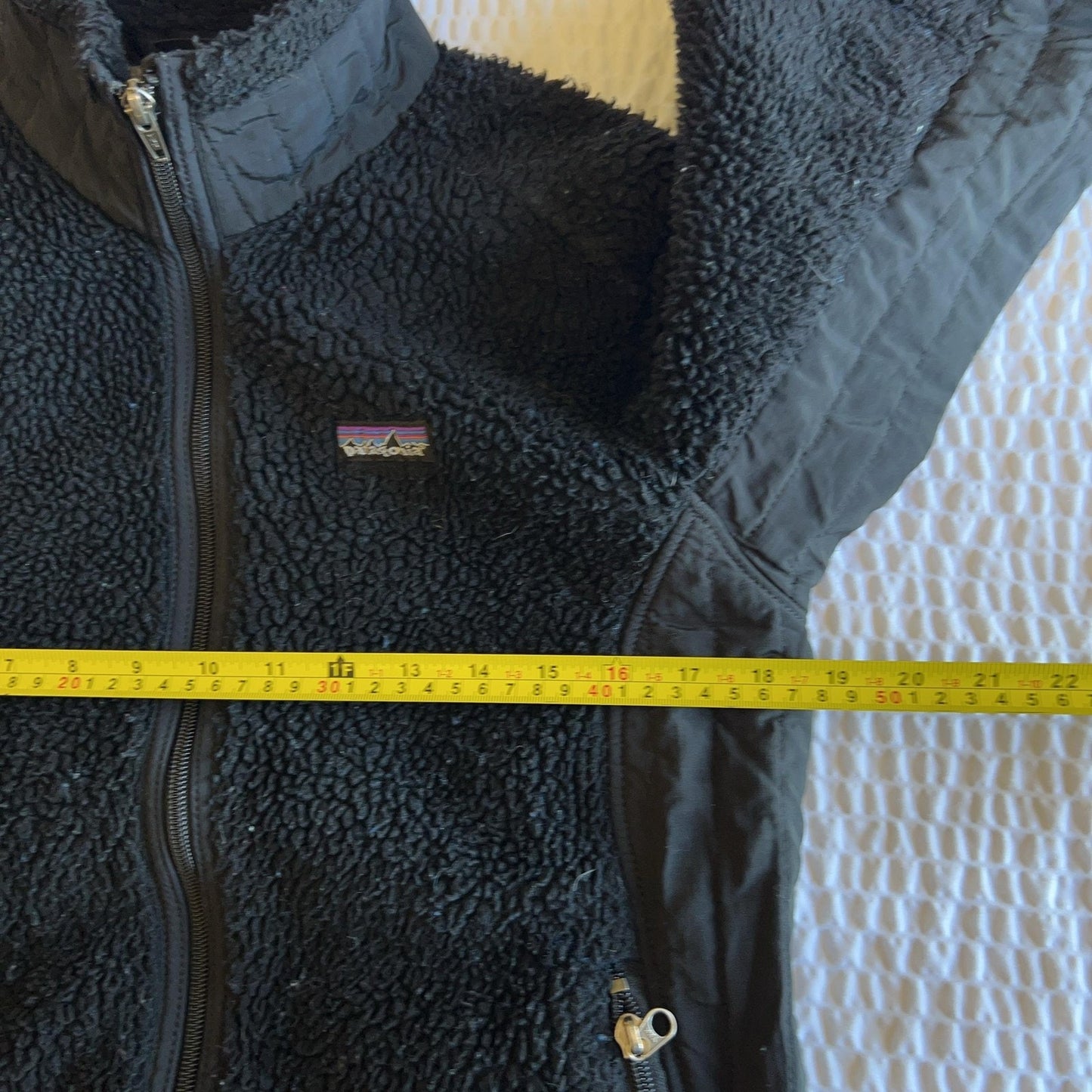 Patagonia Sweater Womens M Black Full Zip Fleece Pockets Heavyweight Collared
