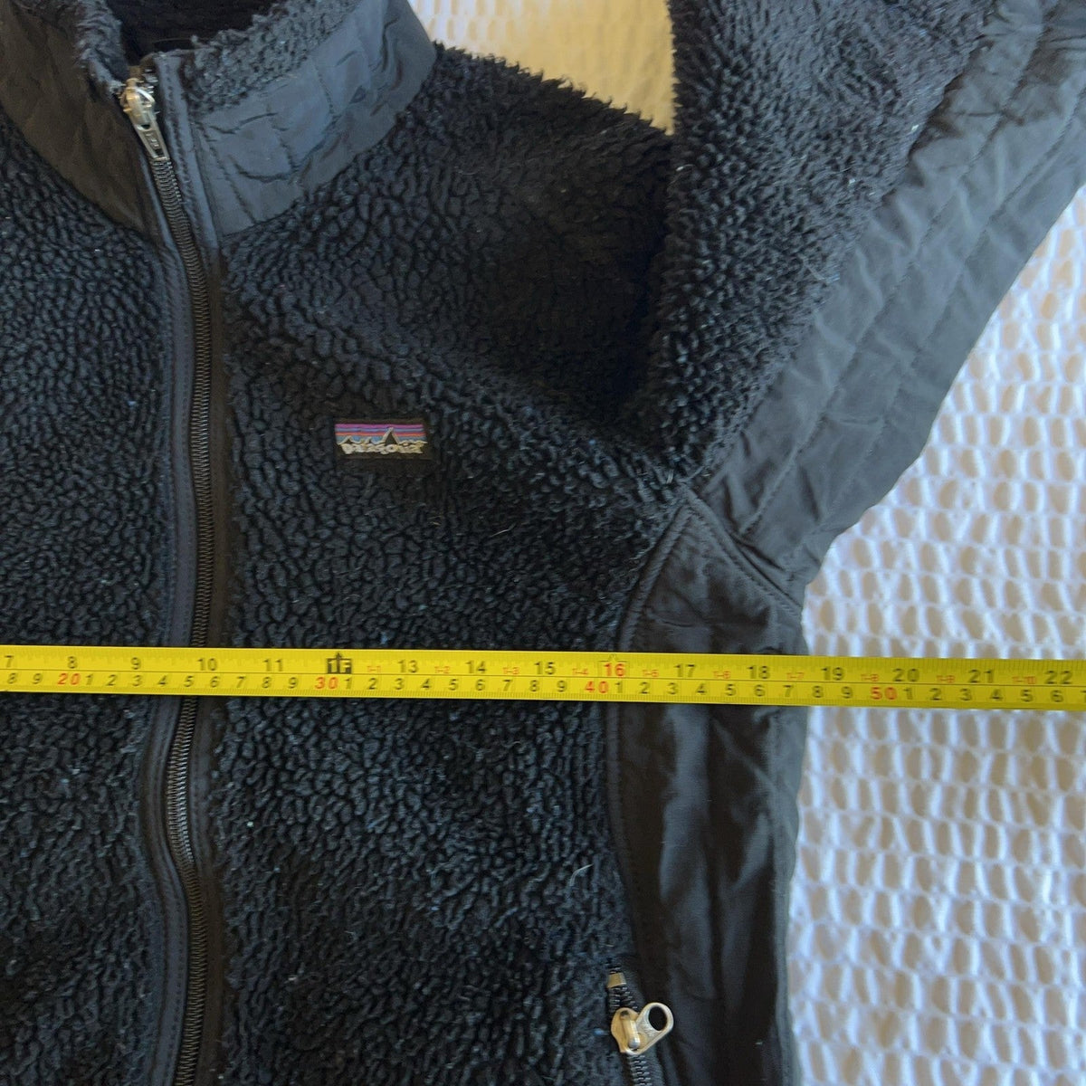 Patagonia Sweater Womens M Black Full Zip Fleece Pockets Heavyweight Collared