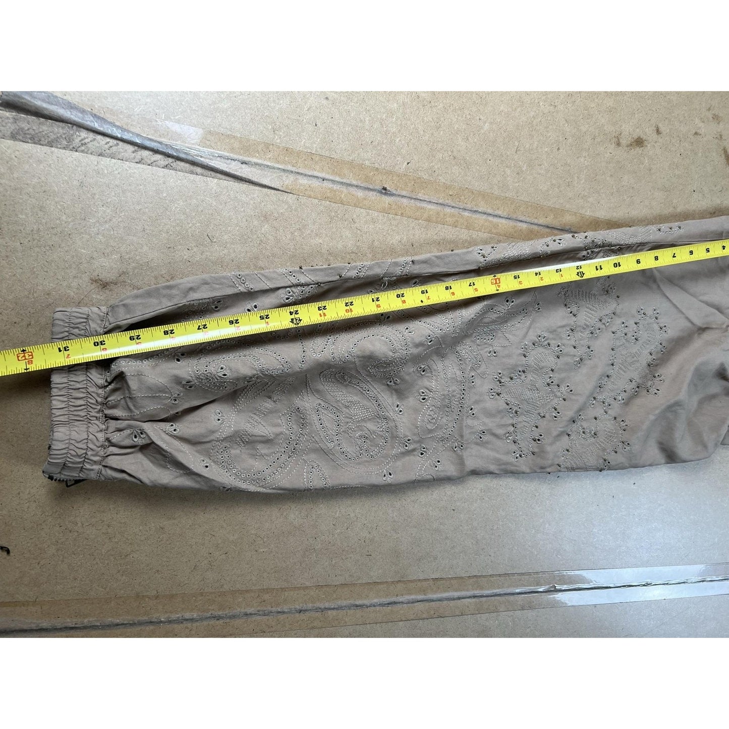 Da-Nang Pants Womens L Beige Satin Jogger Paisley Embroidered Pockets Silk