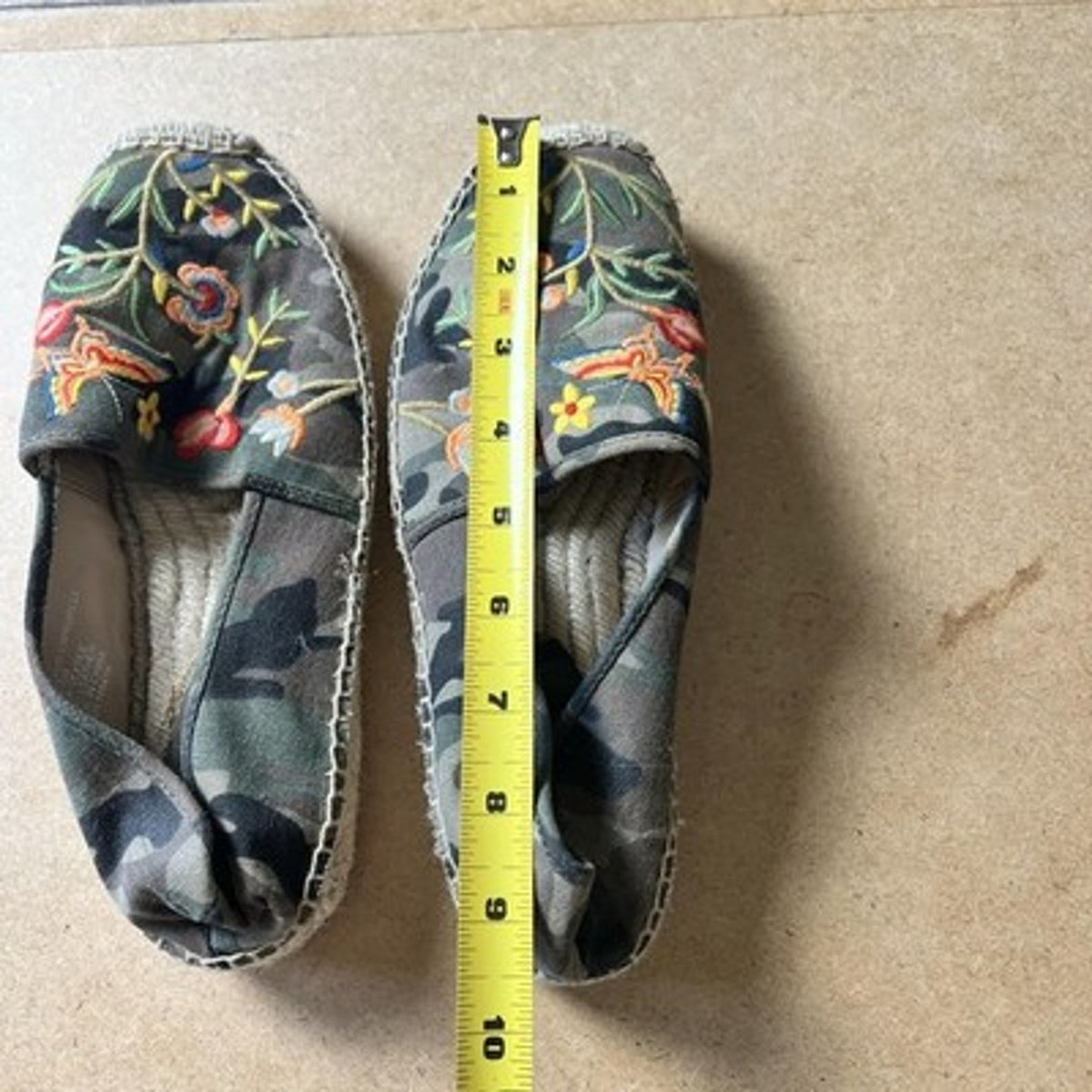 Johnny Was Espadrille Flats Womens 7.5 Multicolor Camo Floral Canvas Shoes