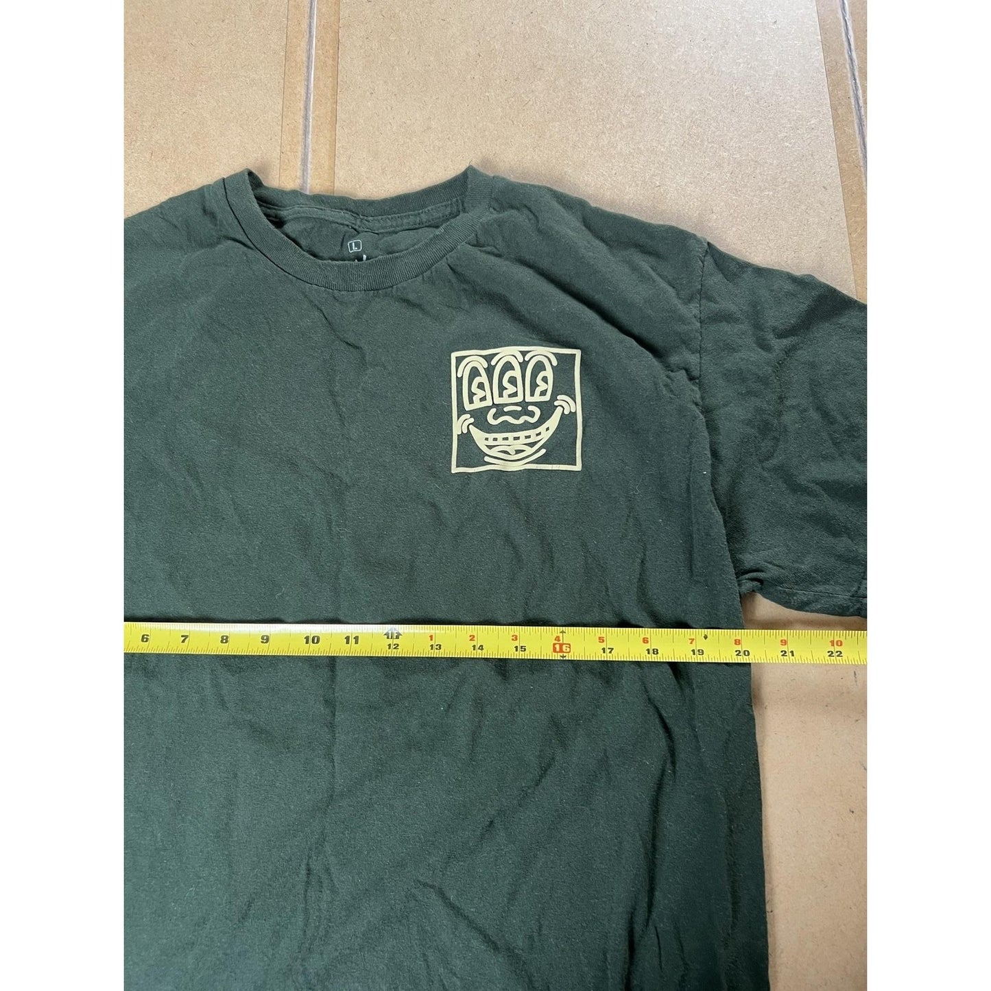 Keith Haring Shirt Mens L Green Cotton Crew Neck Graphic Print Front Tagless