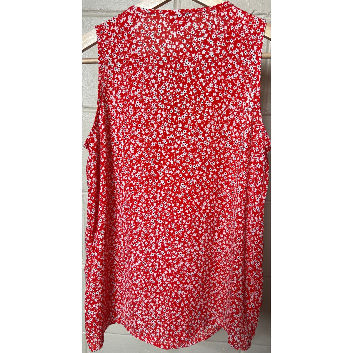 J.Crew Red Lightweight Women Floral Sleeveless pleated tie-neck Top Size XXS