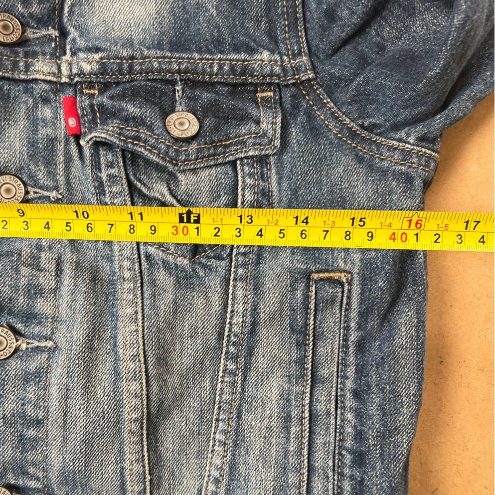 Levi Strauss & Co Vintage Men's Wash Red Tag Trucker Jean Denim Jacket Size S