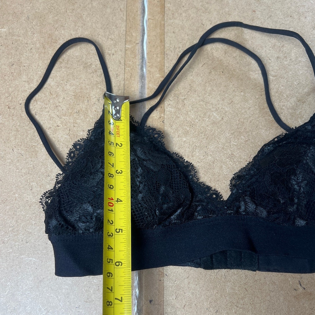 Urban Outfitters Black Lace Bralette Size Small