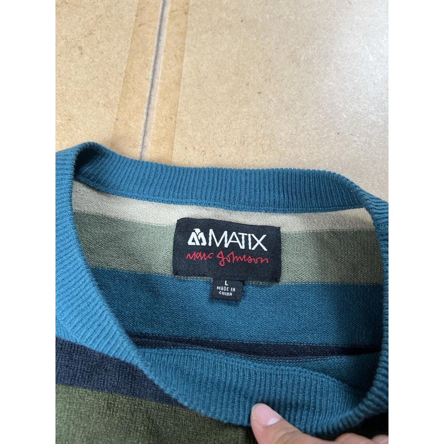 Matix Sweater Mens L Multicolor Pullover Crew Neck Knit Lightweight Striped Logo