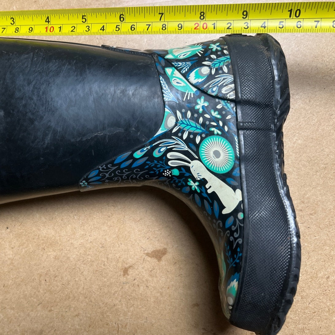 BOGS Classic High Blue Floral Boot Size Kids 10 Warm Rain Waterproof
