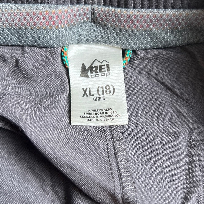 REI Co op Pants Girls XL (18) Gray Convertible Cargo Outdoor Hiking Pants