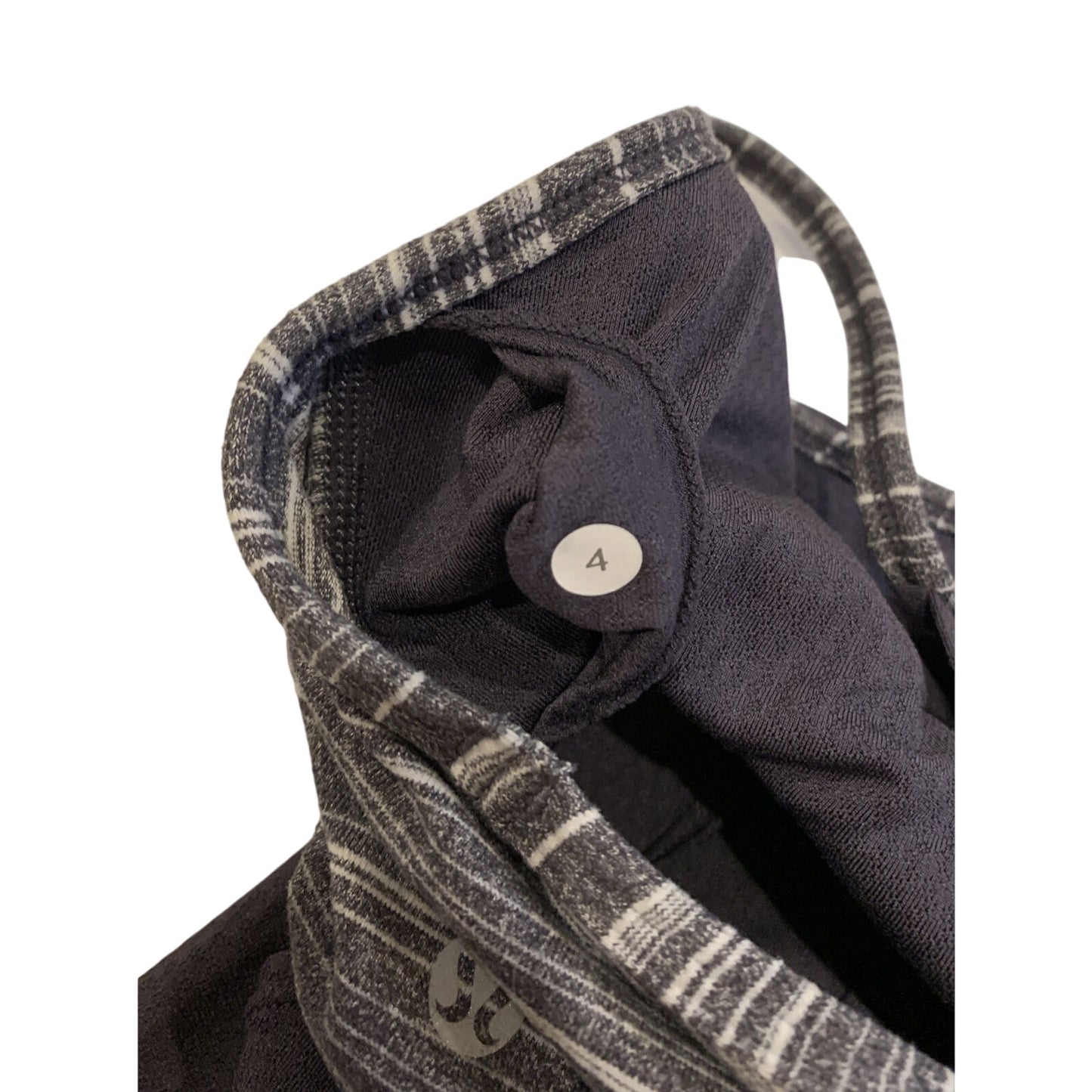 Lululemon Gray Racerback Tank Top with built in sports bra size 4 - EUC