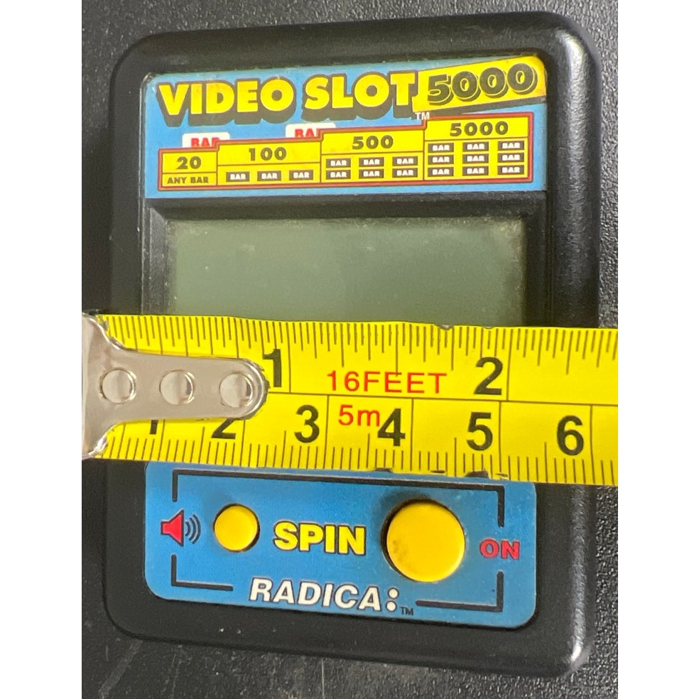 Radica Video Slot 5000 Model 470 Handheld Game *Untested8