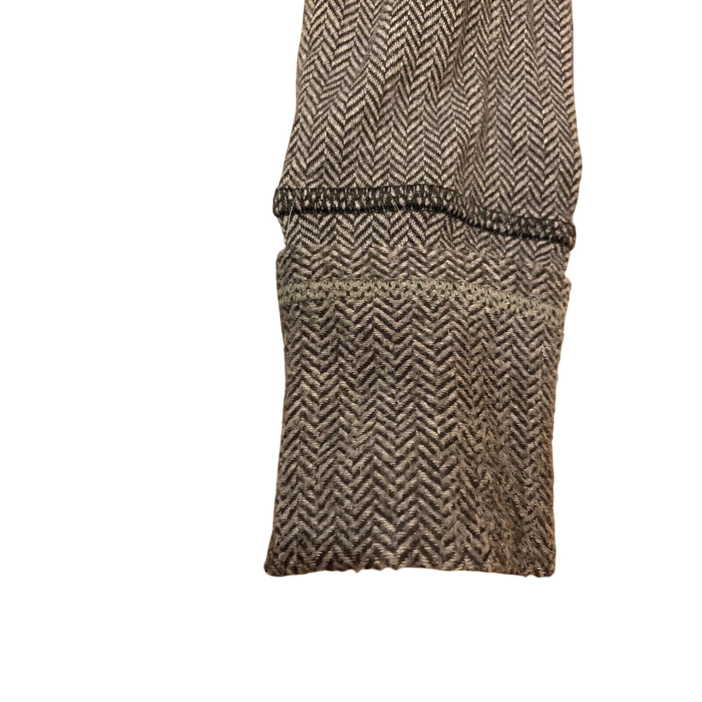 IVIVVA GO AND GLOW HERRINGBONE BLACK PULLOVER TOP SHIRT QUARTER ZIP GRAY Size 10