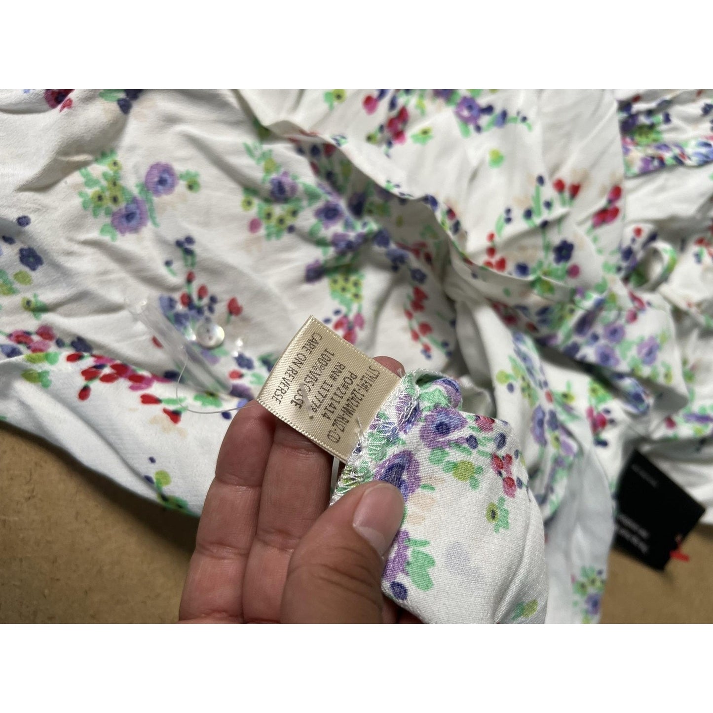 Lovestitch Blouse Womens M White Floral V-Neck Short Sleeve Ruffle Button