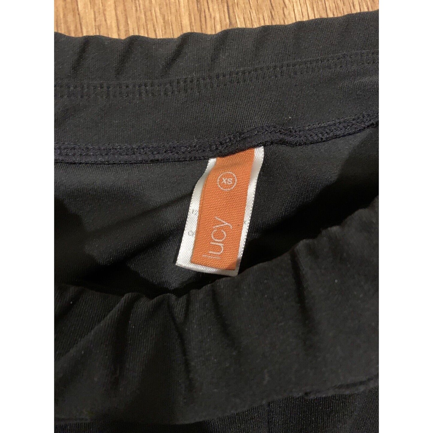 Lucy Black Cropped Gaucho Pants Size XS - EUC